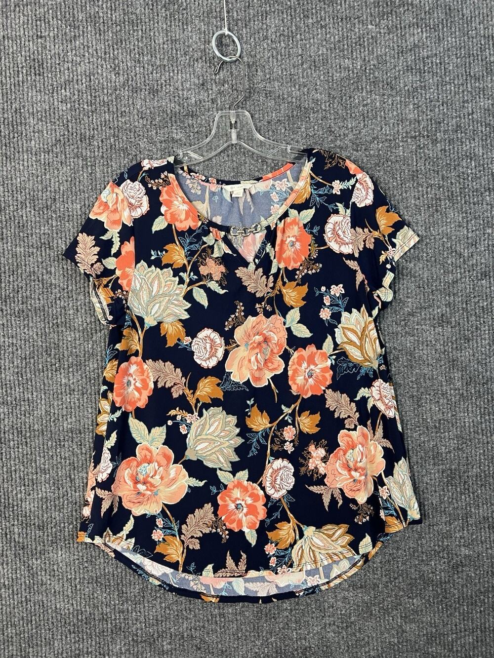 Cato Blouse Womens Medium Dark Floral Short Sleeve Bohemian Multi Color Office